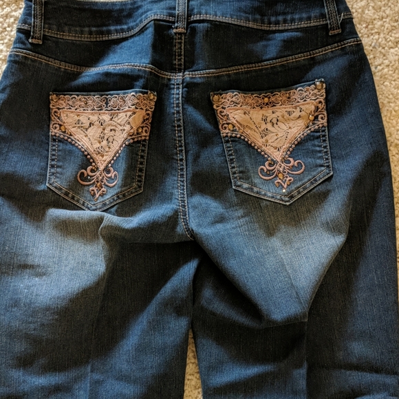 Chicos denim jeans size O with decorative pockets - Picture 3 of 7